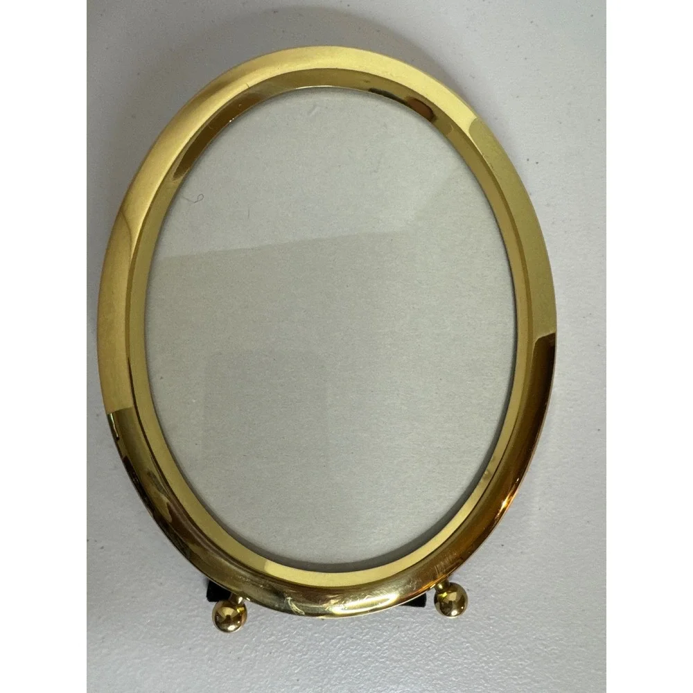 Vintage Oval Gold Brass Tone Metal Picture Frame 5x7 Tabletop Wall Hanging Korea